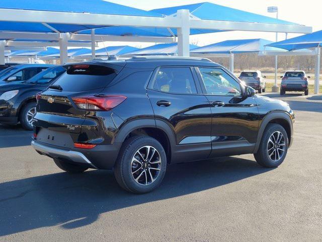 new 2025 Chevrolet TrailBlazer car, priced at $29,218