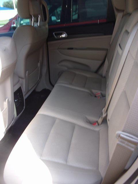 used 2021 Jeep Grand Cherokee car, priced at $22,935