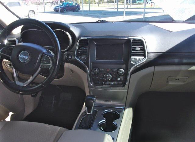 used 2021 Jeep Grand Cherokee car, priced at $21,906