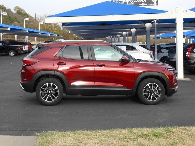 new 2025 Chevrolet TrailBlazer car, priced at $28,640