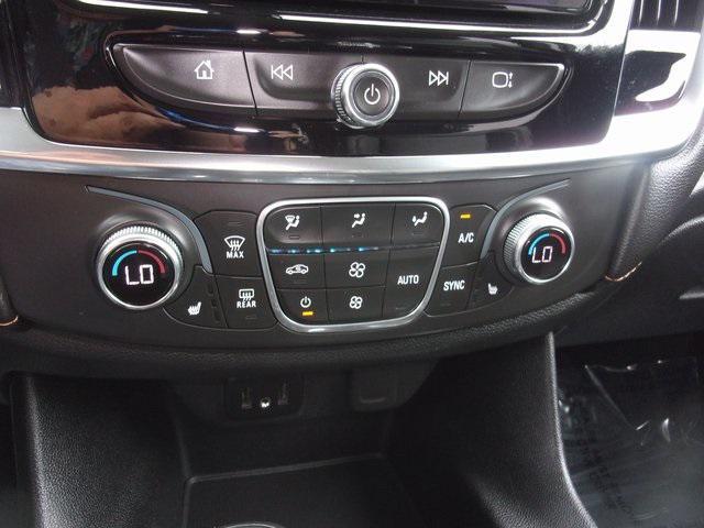 used 2020 Chevrolet Traverse car, priced at $19,463