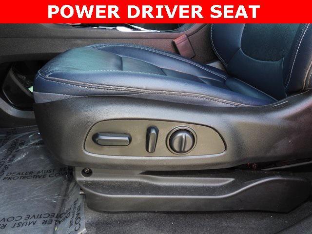 used 2022 Chevrolet Bolt EUV car, priced at $23,435