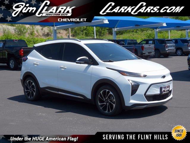 used 2022 Chevrolet Bolt EUV car, priced at $23,435