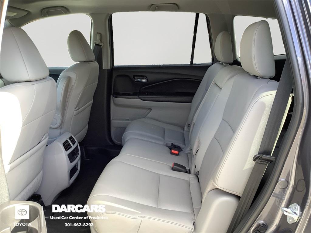 used 2021 Honda Pilot car, priced at $28,940