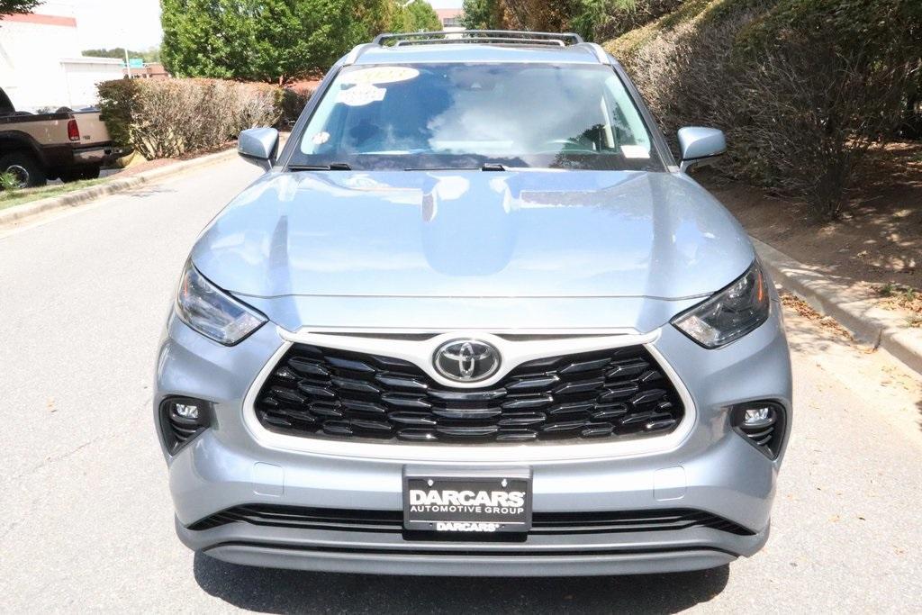 used 2023 Toyota Highlander car, priced at $30,940