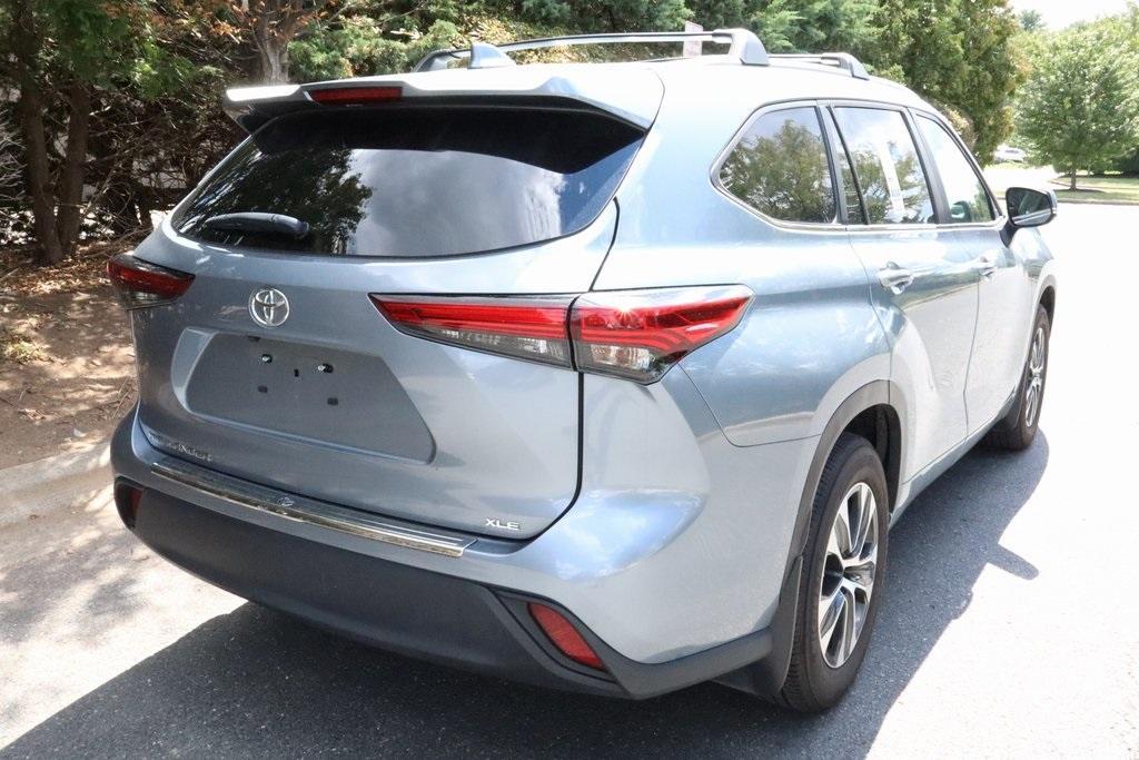 used 2023 Toyota Highlander car, priced at $30,940