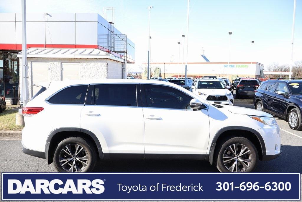 used 2019 Toyota Highlander car, priced at $23,991