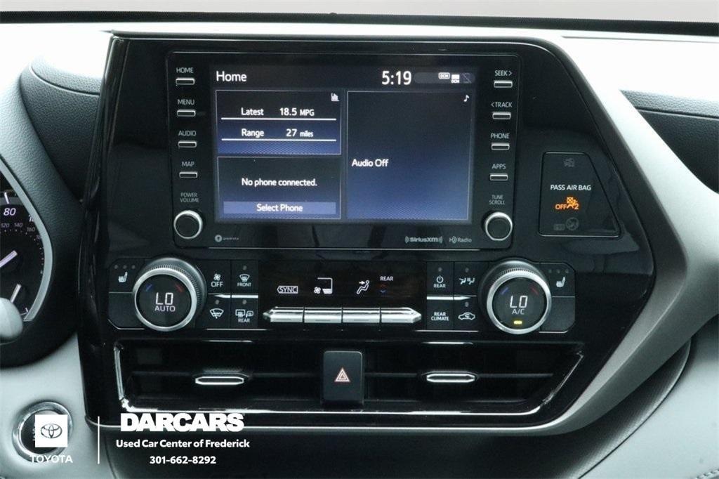 used 2022 Toyota Highlander car, priced at $22,000