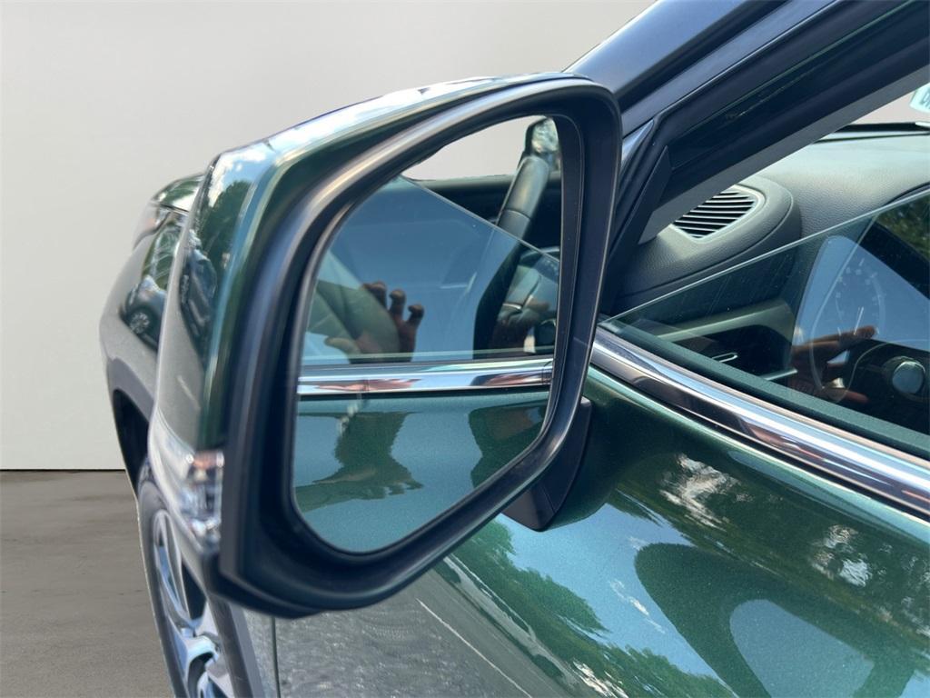used 2023 Toyota Highlander car, priced at $34,840