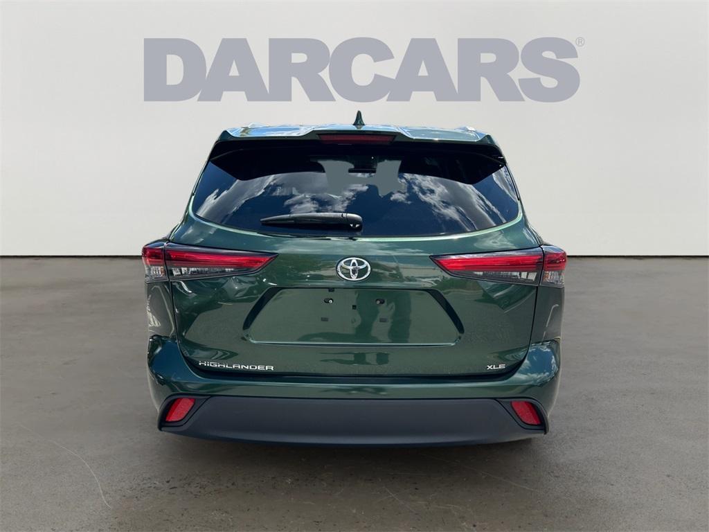 used 2023 Toyota Highlander car, priced at $34,840