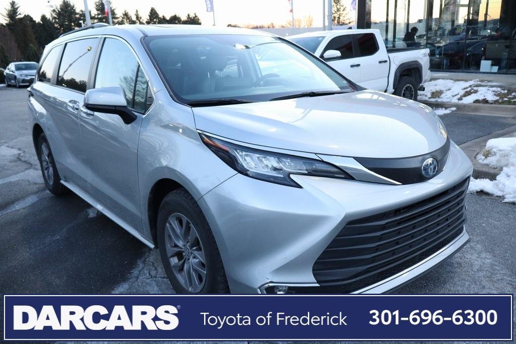 used 2023 Toyota Sienna car, priced at $40,691