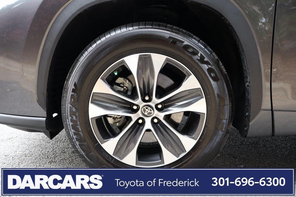 used 2023 Toyota Highlander Hybrid car, priced at $42,991