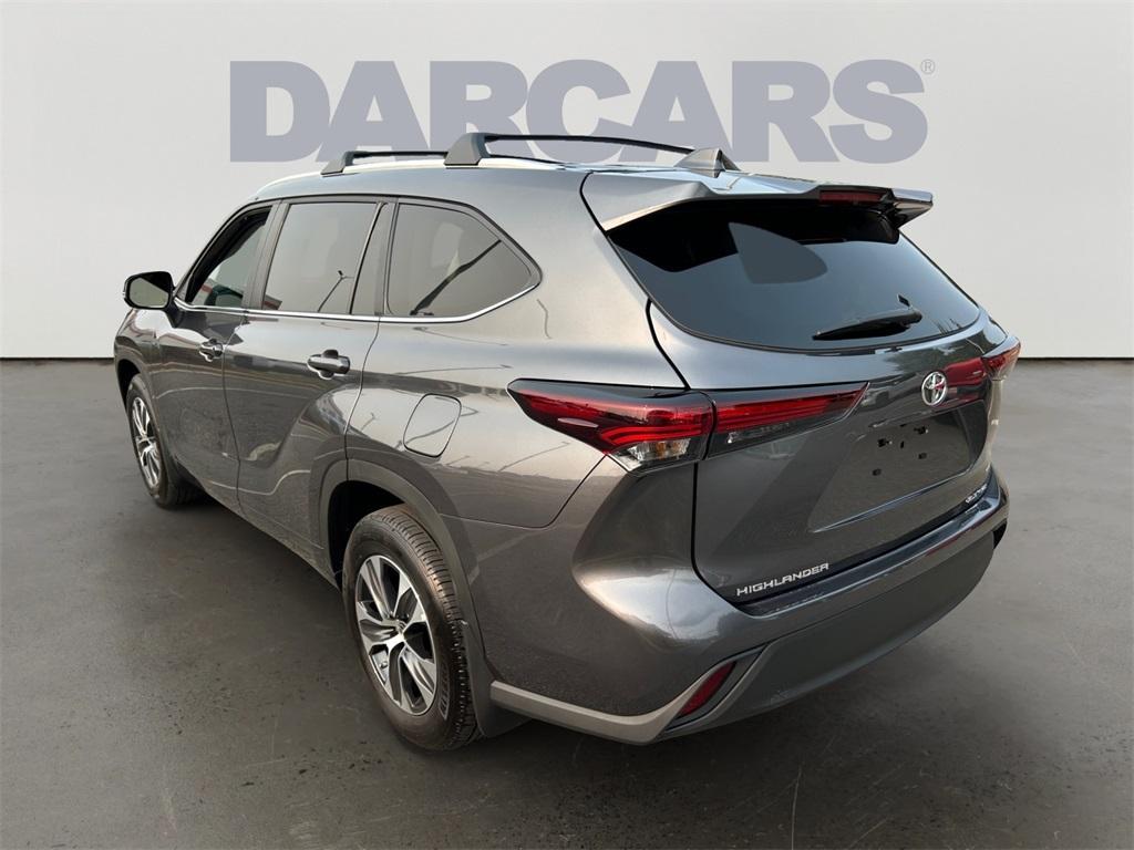 used 2024 Toyota Highlander car, priced at $43,940