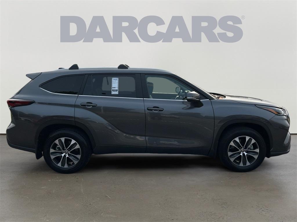 used 2024 Toyota Highlander car, priced at $43,940