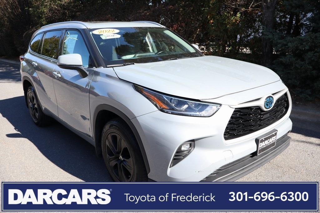 used 2022 Toyota Highlander Hybrid car, priced at $37,791