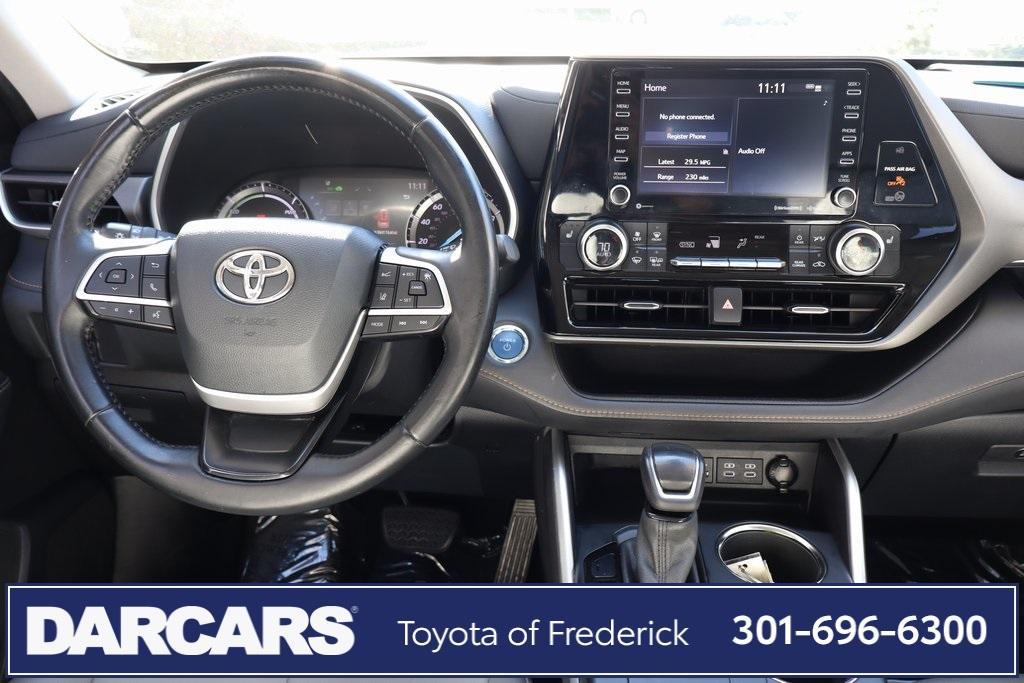 used 2022 Toyota Highlander Hybrid car, priced at $37,791