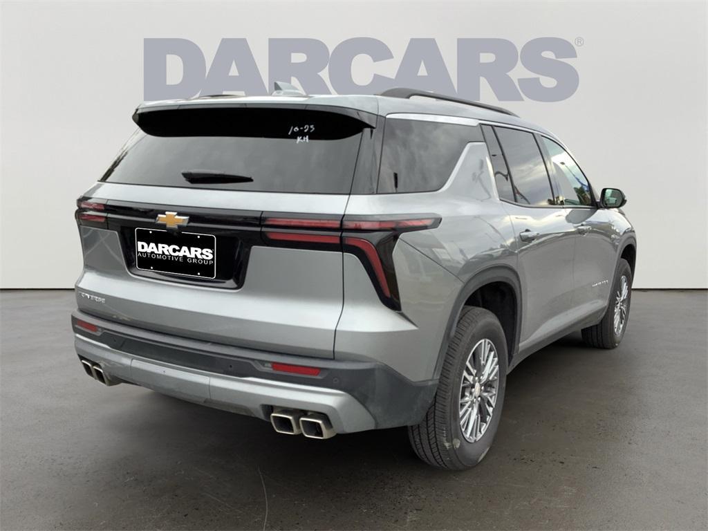 used 2025 Chevrolet Traverse car, priced at $32,940