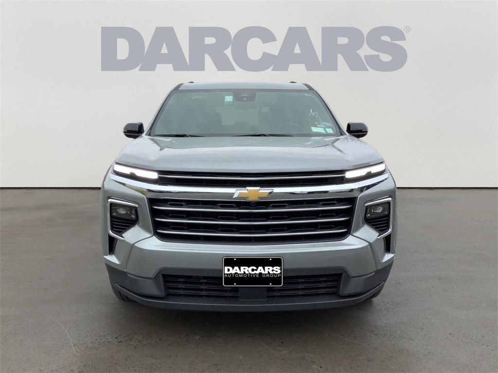 used 2025 Chevrolet Traverse car, priced at $32,940
