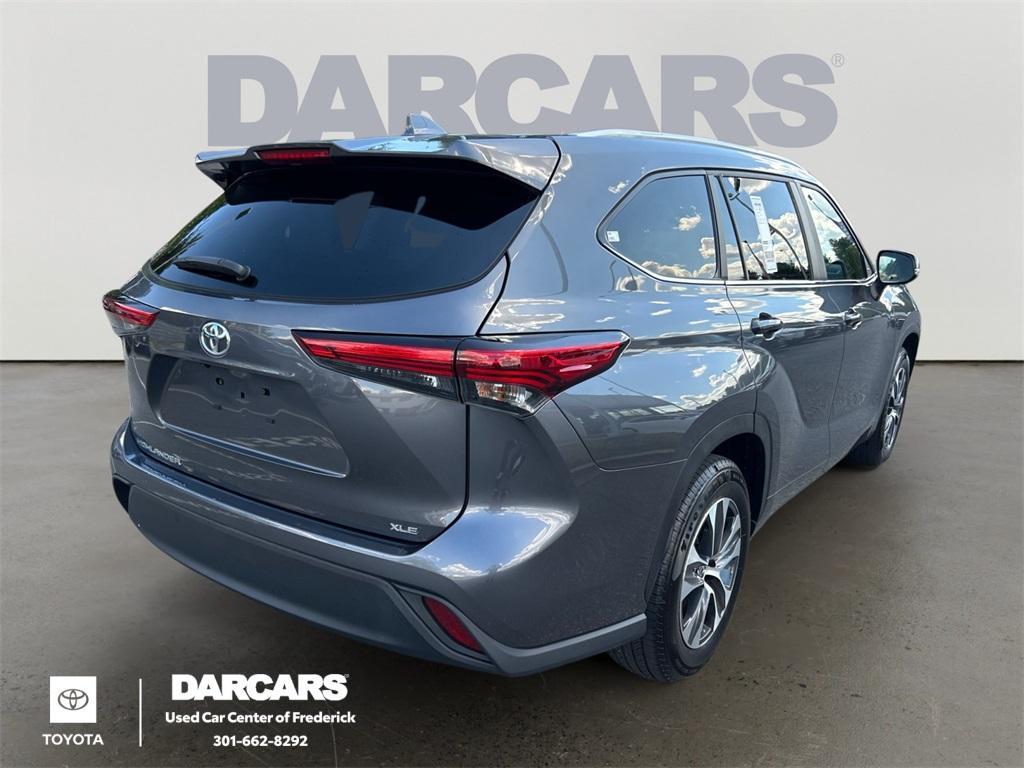 used 2023 Toyota Highlander car, priced at $32,940