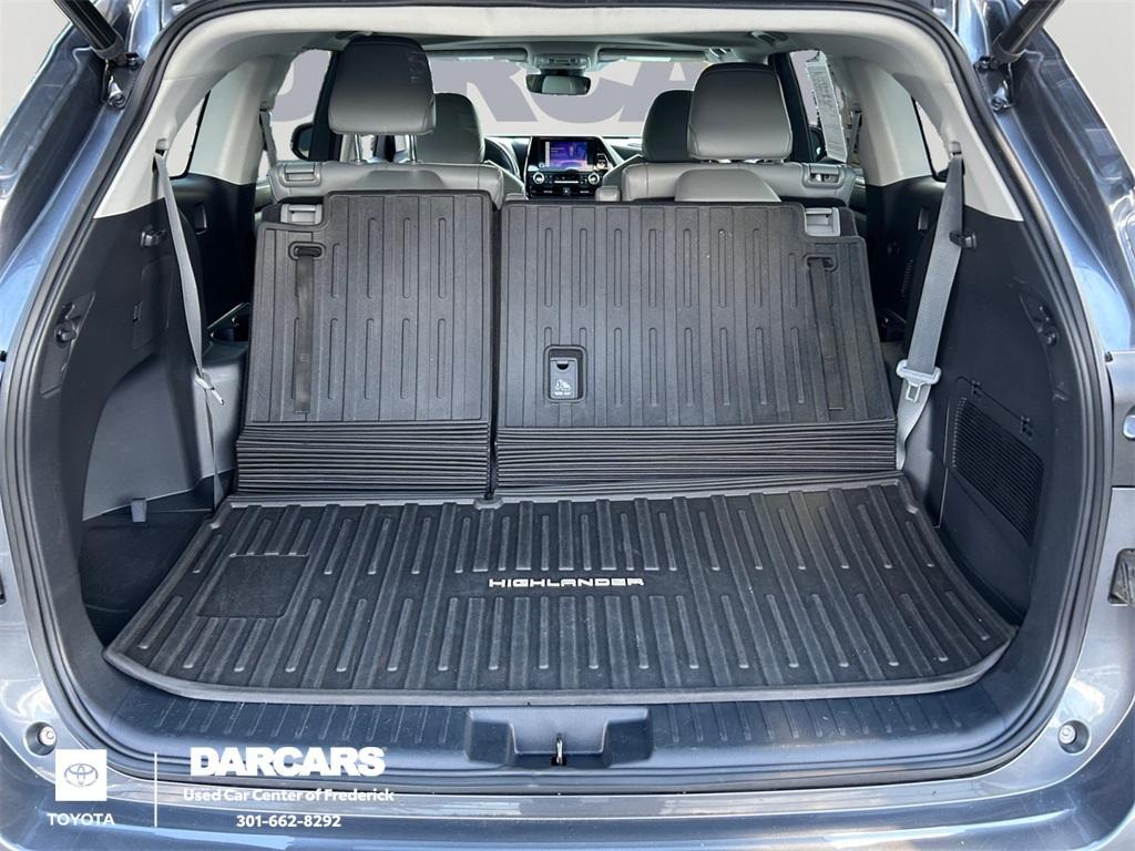used 2023 Toyota Highlander car, priced at $32,940