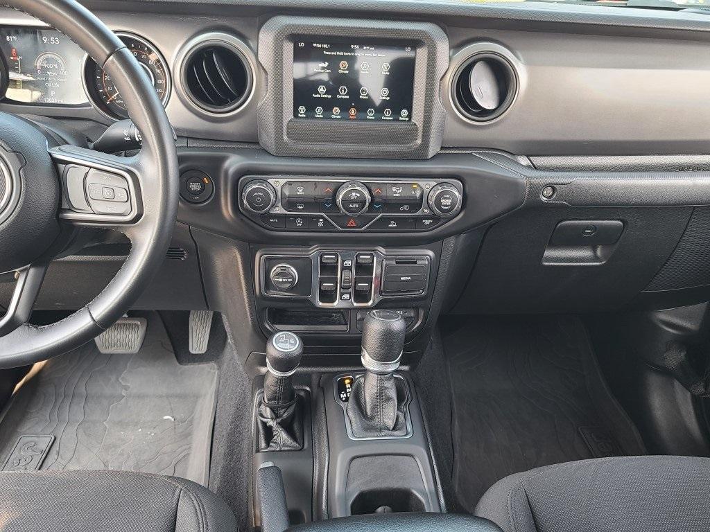 used 2022 Jeep Gladiator car, priced at $31,740