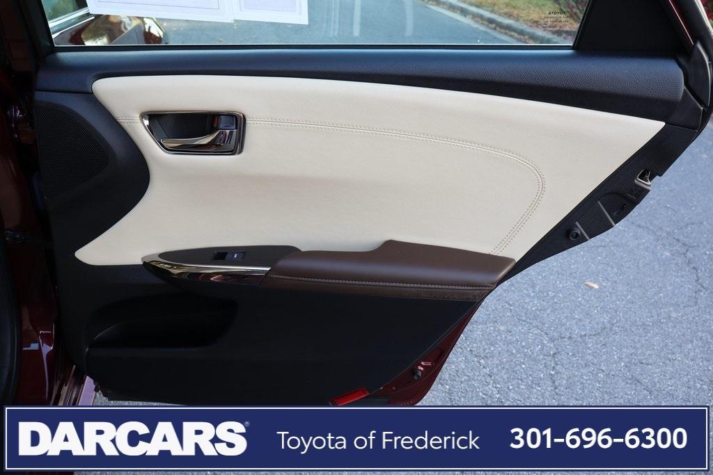 used 2014 Toyota Avalon Hybrid car, priced at $16,791