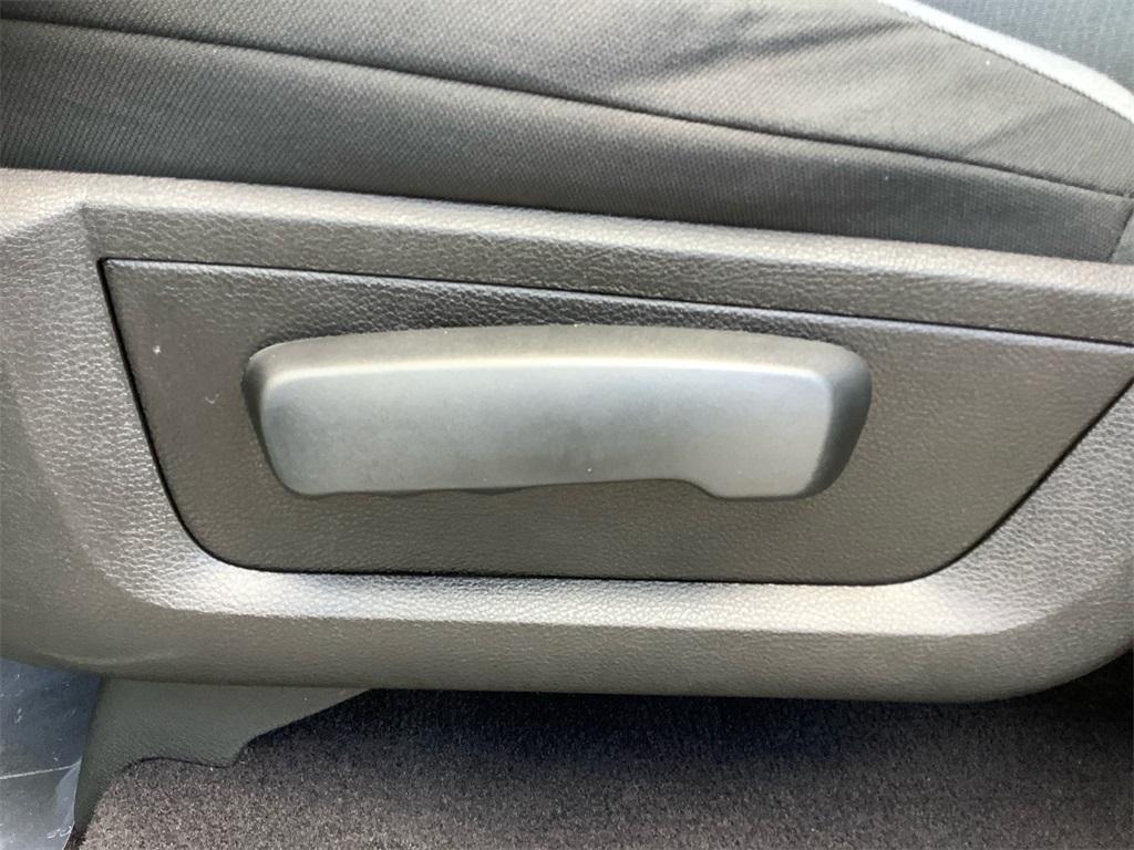 used 2024 Ram 1500 Classic car, priced at $27,991