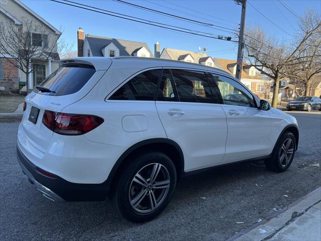 used 2020 Mercedes-Benz GLC 300 car, priced at $17,675