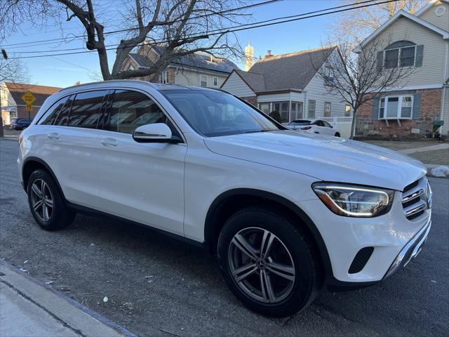 used 2020 Mercedes-Benz GLC 300 car, priced at $17,675