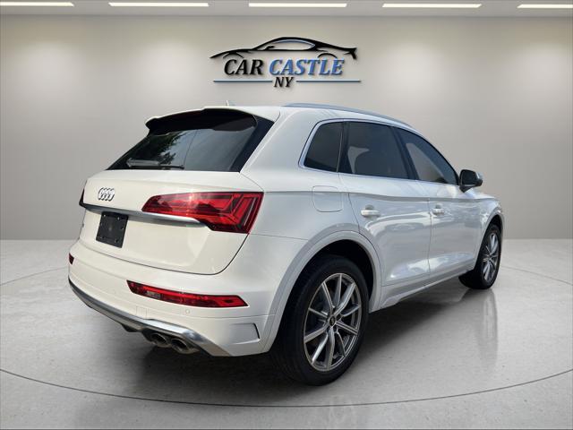 used 2022 Audi SQ5 car, priced at $25,675