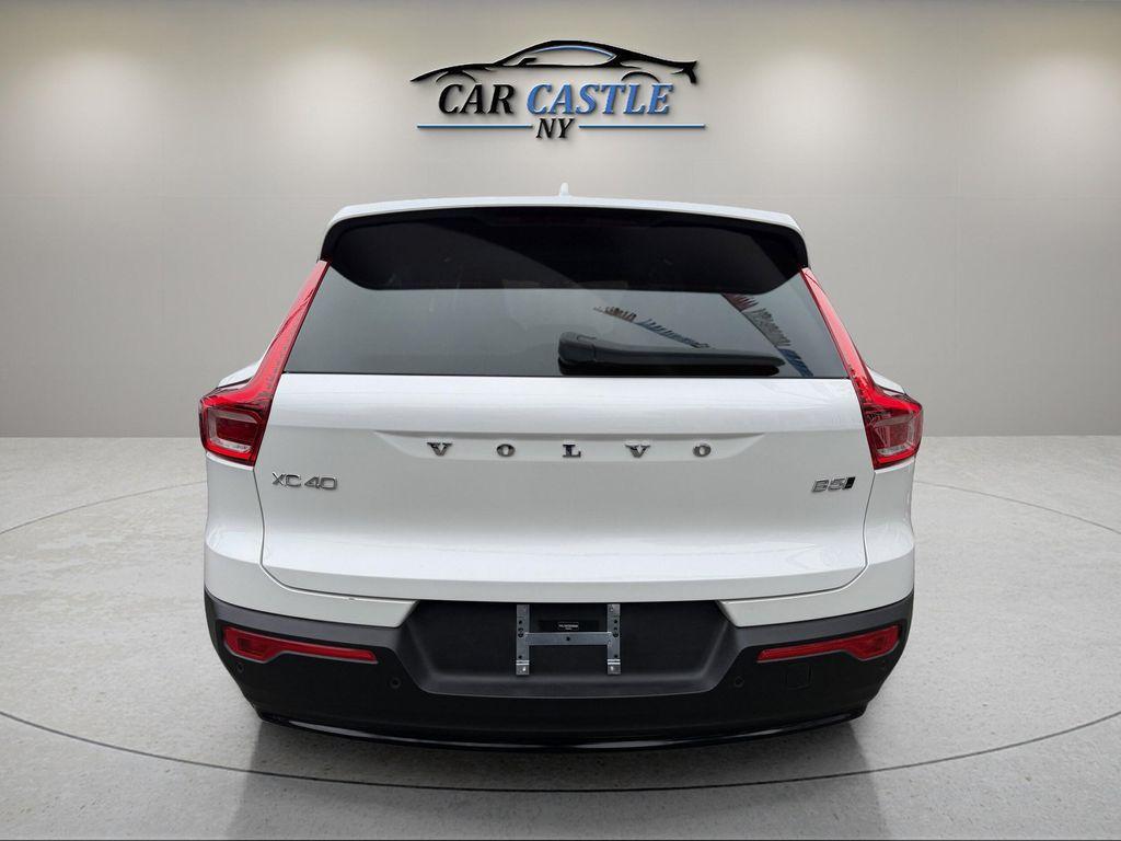 used 2025 Volvo XC40 car, priced at $27,760