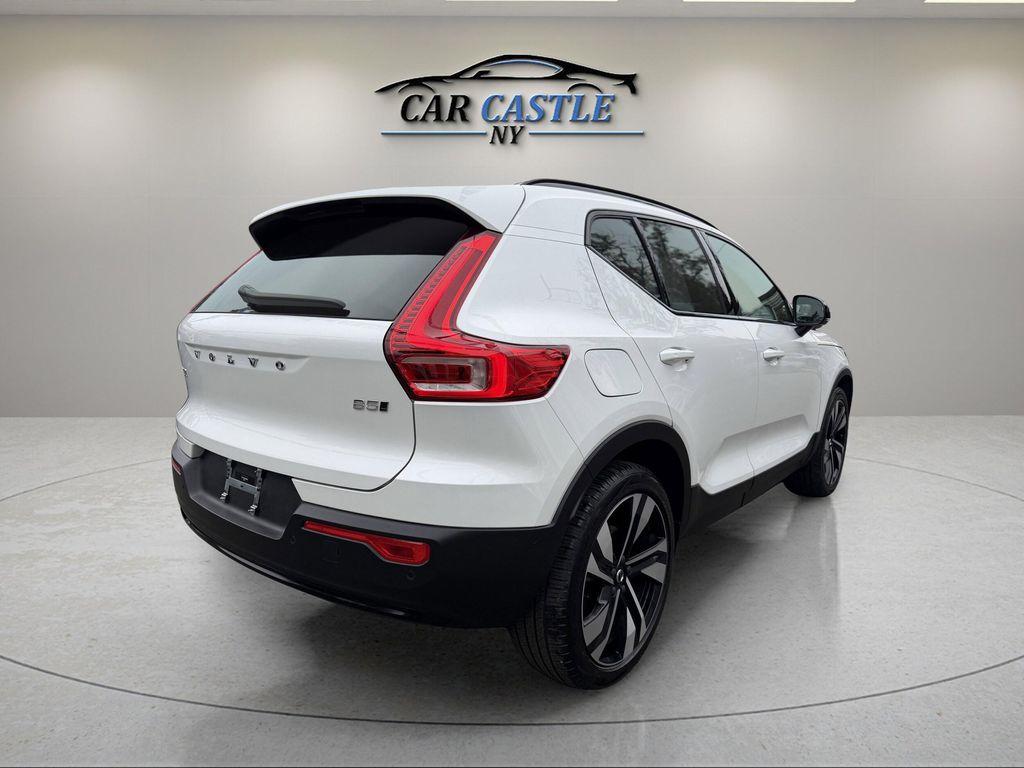 used 2025 Volvo XC40 car, priced at $27,760