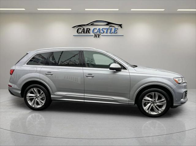 used 2022 Audi Q7 car, priced at $28,995