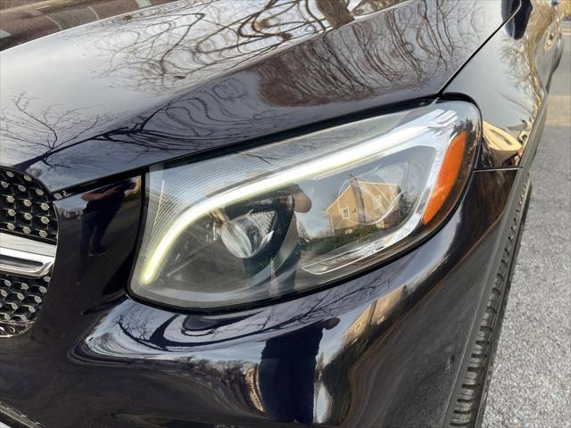 used 2019 Mercedes-Benz GLC 300 car, priced at $19,875