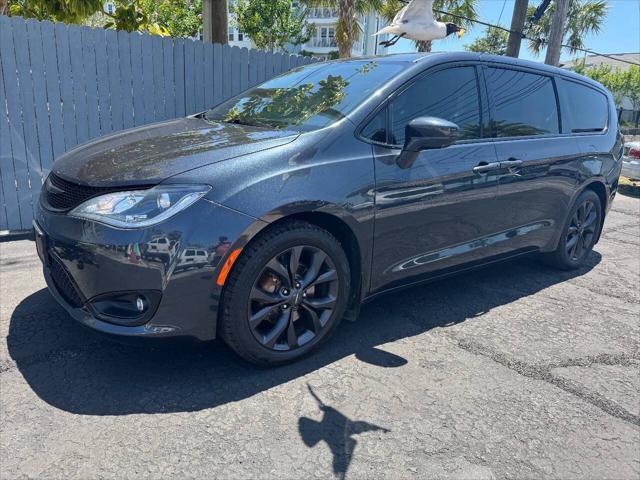 used 2019 Chrysler Pacifica car, priced at $15,995
