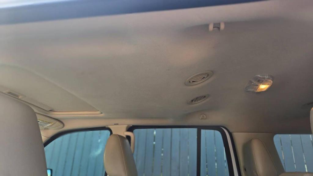 used 2010 Mercury Mountaineer car, priced at $7,995