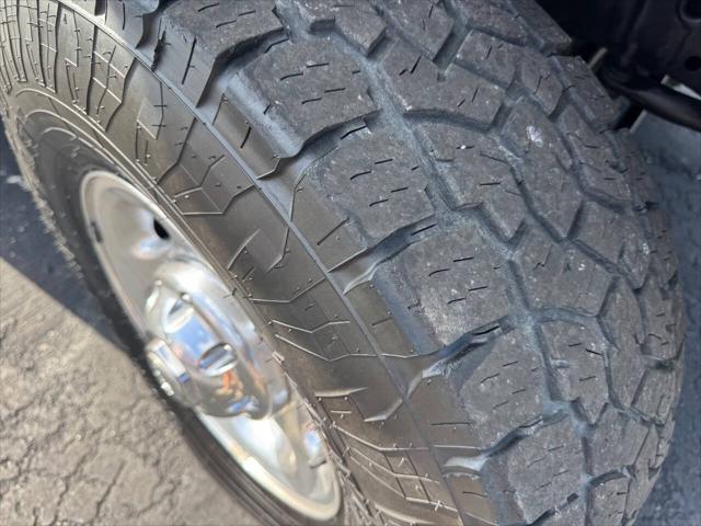 used 2000 Dodge Ram 2500 car, priced at $15,995