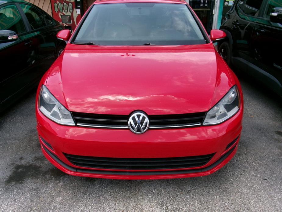 used 2015 Volkswagen Golf SportWagen car, priced at $16,995