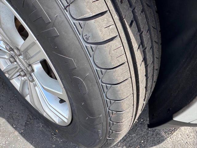 used 2017 Cadillac XT5 car, priced at $13,990