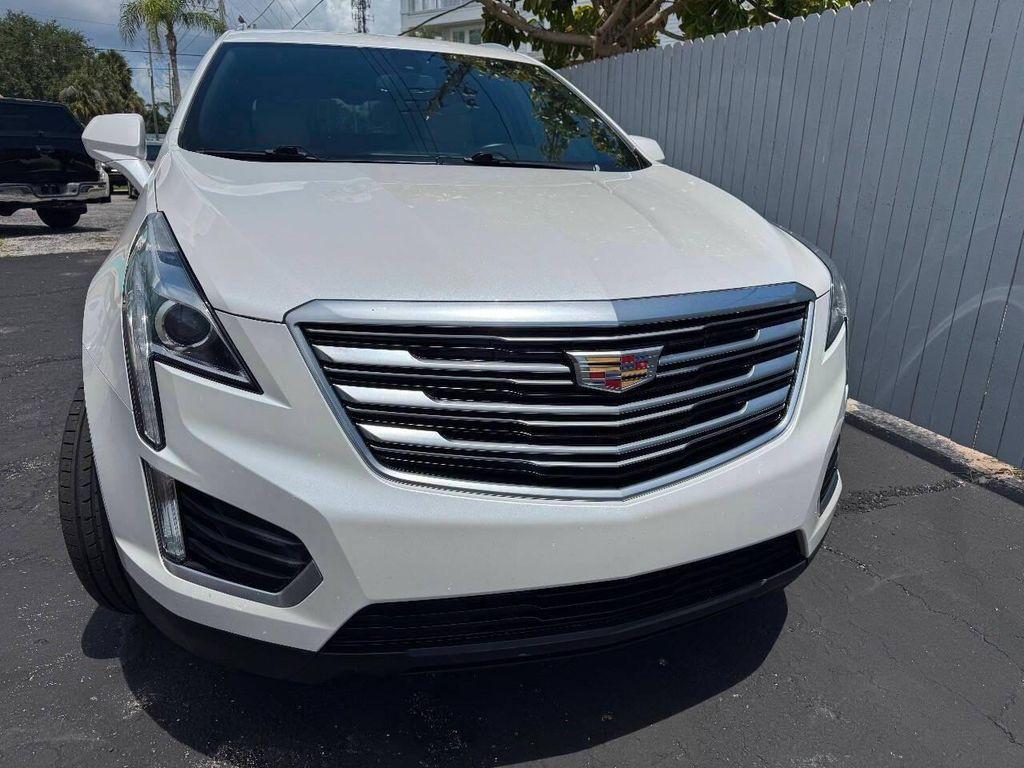 used 2017 Cadillac XT5 car, priced at $13,990