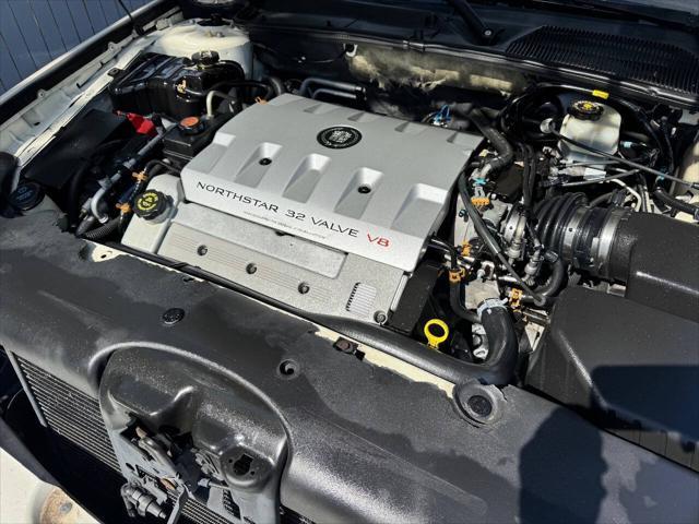 used 2000 Cadillac DeVille car, priced at $3,995