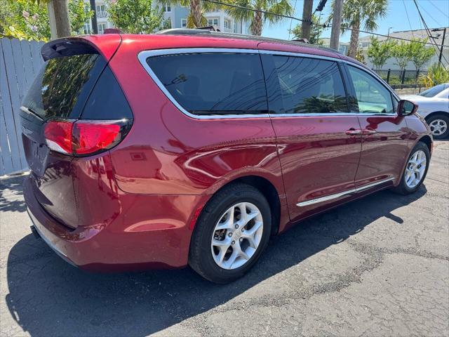 used 2017 Chrysler Pacifica car, priced at $14,995