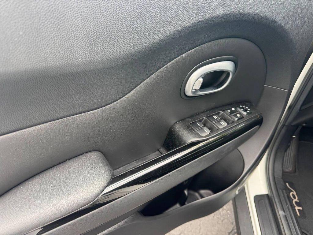 used 2015 Kia Soul car, priced at $9,995