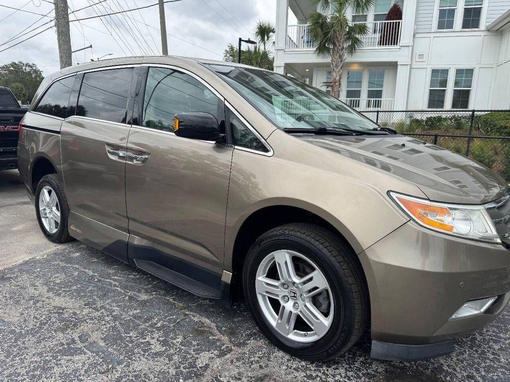 used 2013 Honda Odyssey car, priced at $19,995