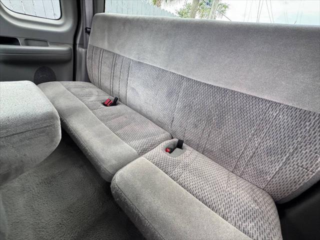 used 1998 Ford F-150 car, priced at $4,995