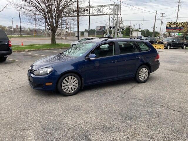 used 2013 Volkswagen Jetta SportWagen car, priced at $6,495