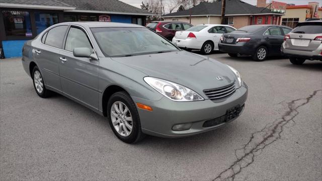 used 2004 Lexus ES 330 car, priced at $6,495