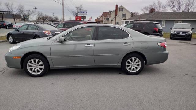 used 2004 Lexus ES 330 car, priced at $6,495