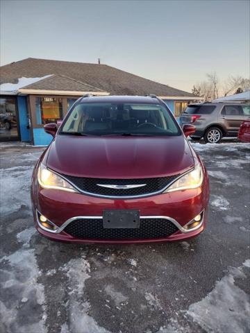 used 2017 Chrysler Pacifica car, priced at $10,995