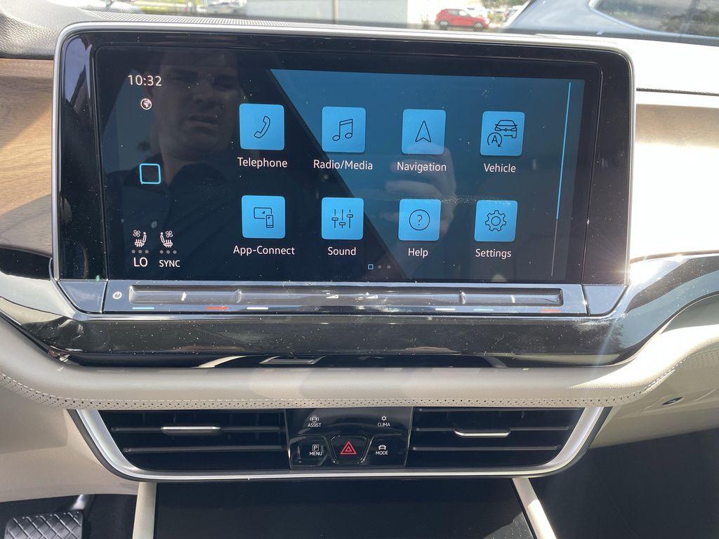 new 2026 Volkswagen Atlas car, priced at $44,419